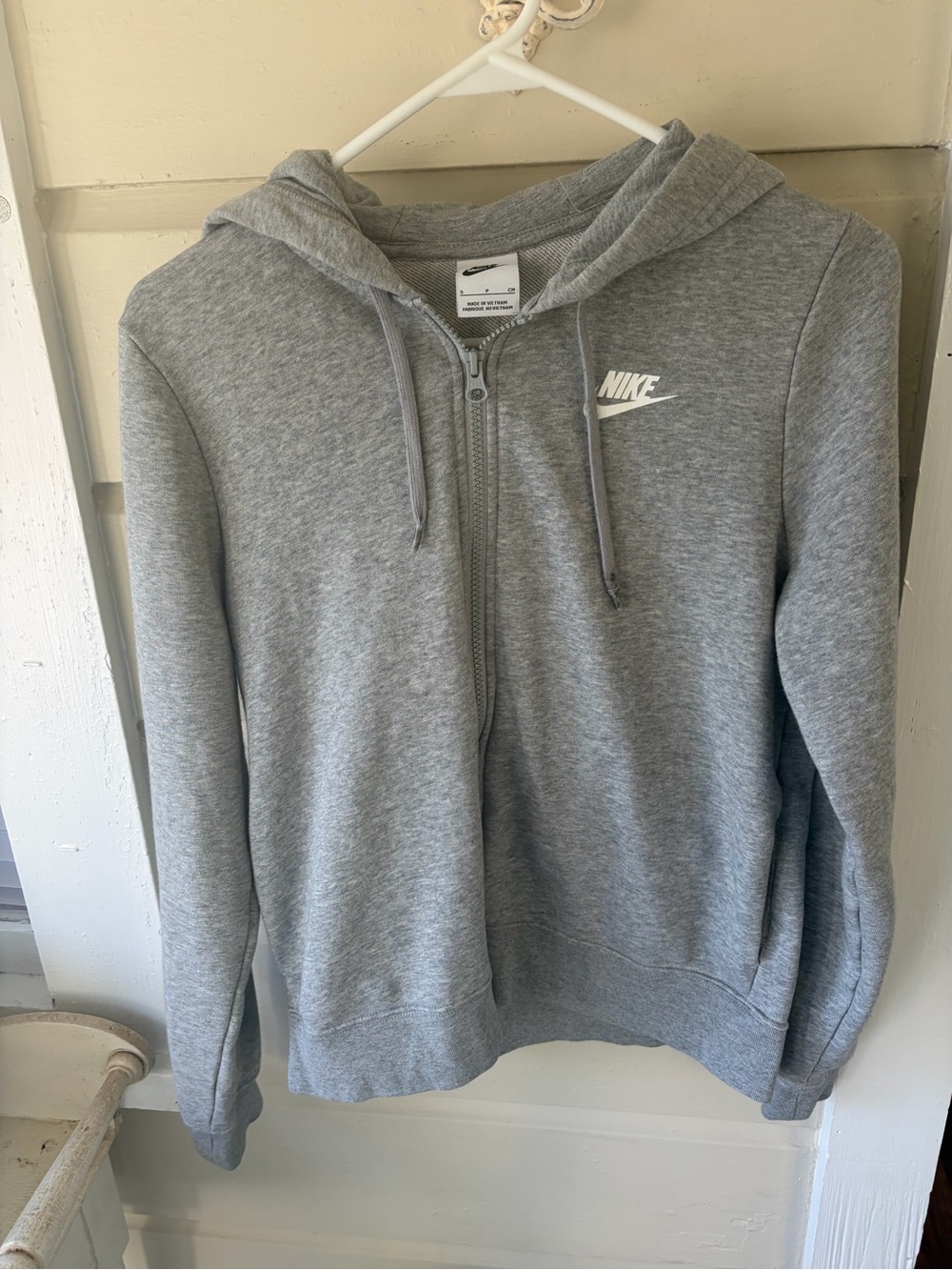 Nike Light Gray Full-Zip Hooded Sweatshirt